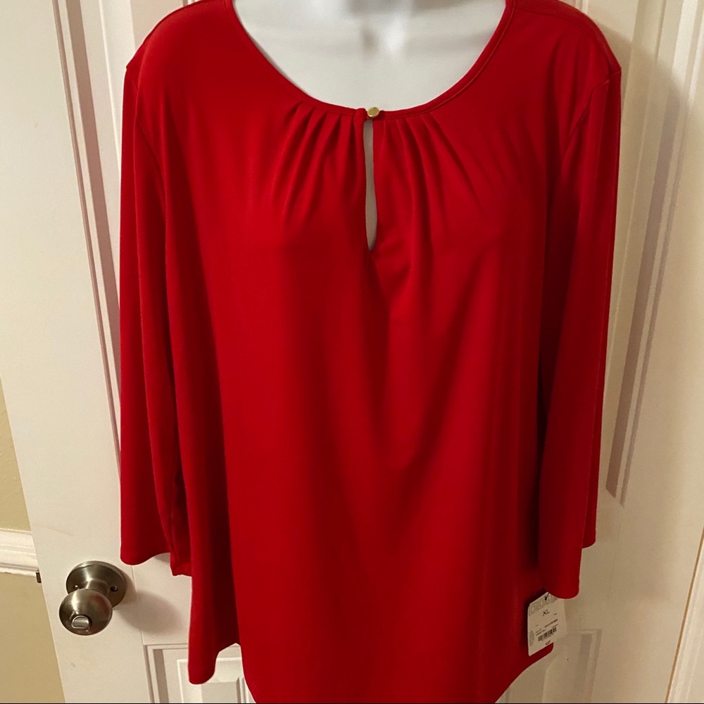 Liz Claiborne women’s red top❤️